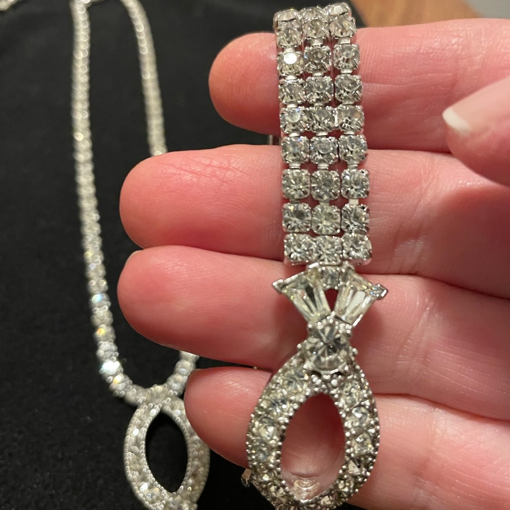 SAC Rhinestone Necklace and Bracelet